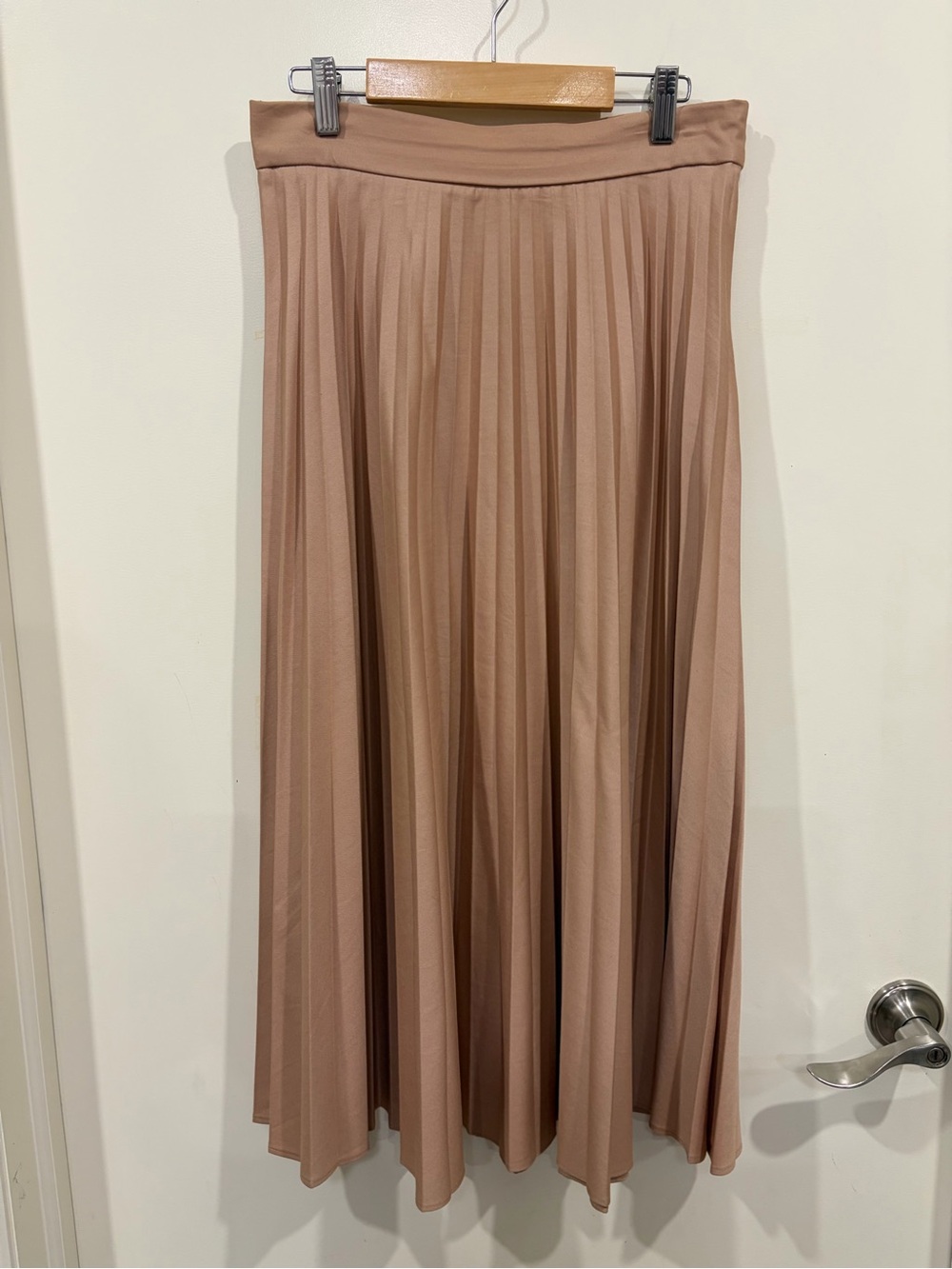 ZARA Blush Pink Pleated Midi Skirt Size Medium